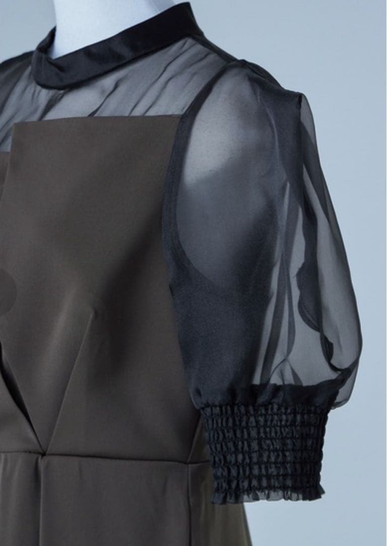 niana 二アナイレギュラーカッターコンビネゾンMサイズ