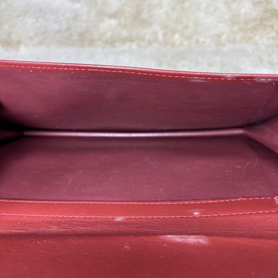 極美品　カルティエ　ショルダーバッグ　マスト ドゥ　レザー　レッド　ロゴ　肩掛け