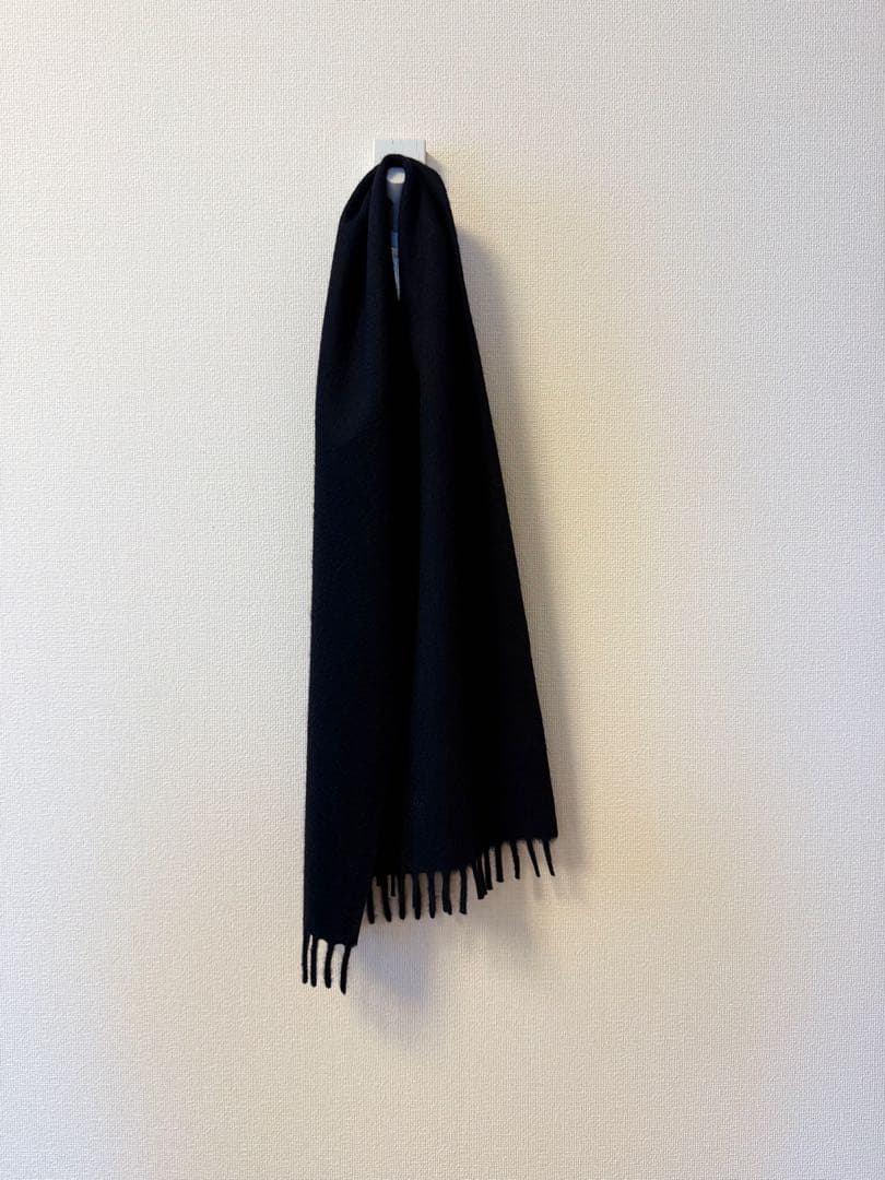 PRADA ネイビーカシミヤ マフラー（美品）