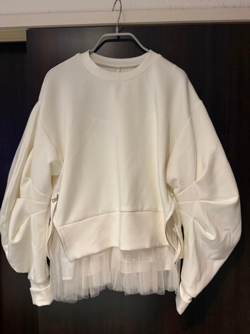 新品　RIKO (リコ)Volume sleeve sweat pullover