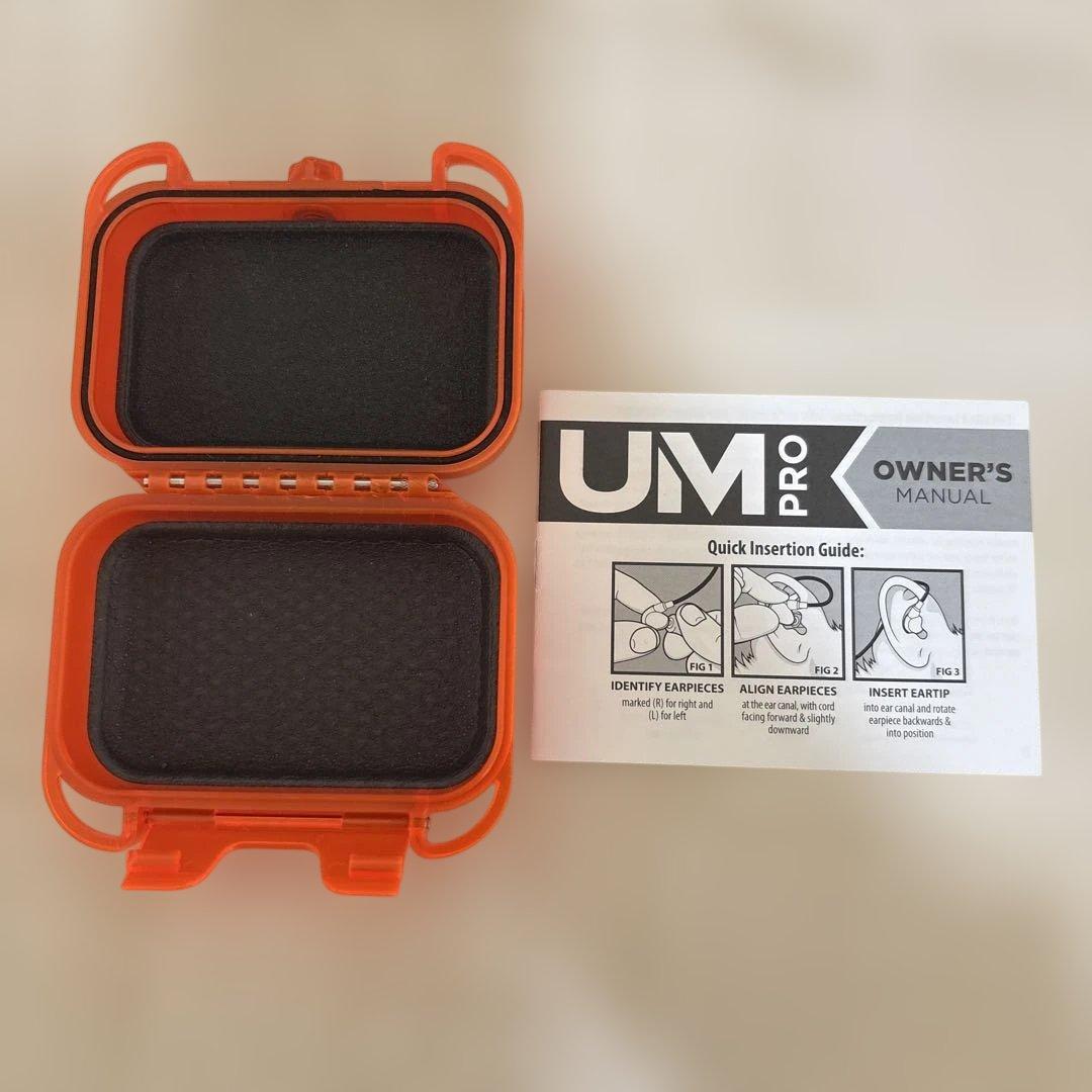 断*中様 Westone UM PRO30