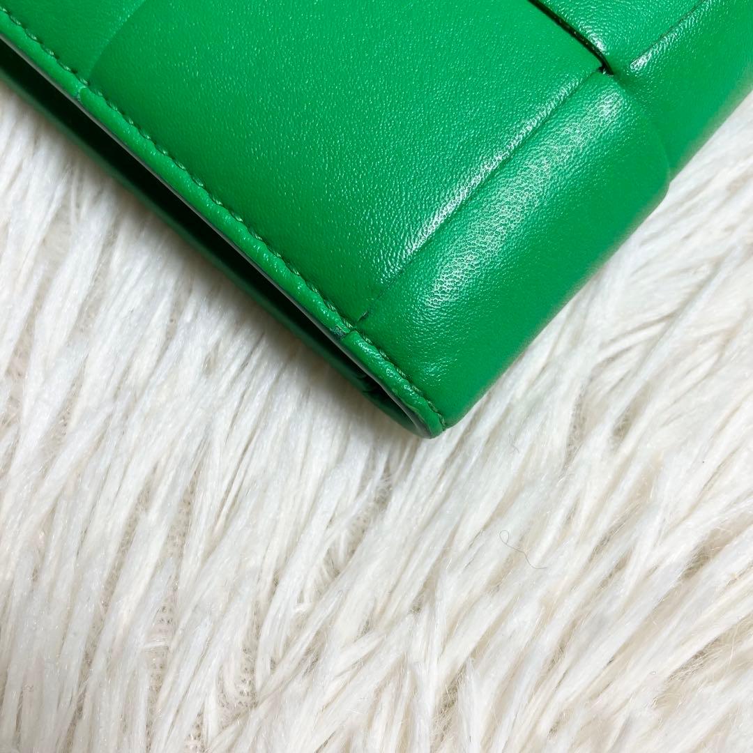 【良品】 ボッテガヴェネタ 二つ折り カセット パラキート IC内蔵