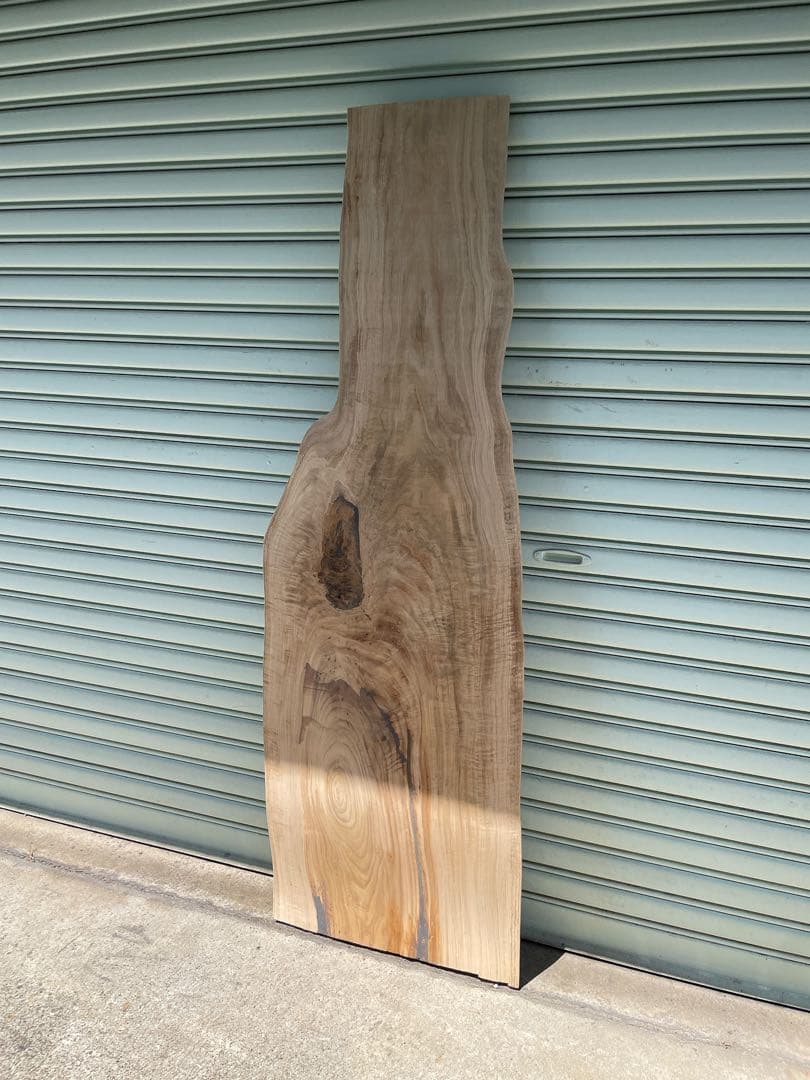 天然クリ　無垢材　一枚板　テレビ台　レジンテーブル　リバーテーブル