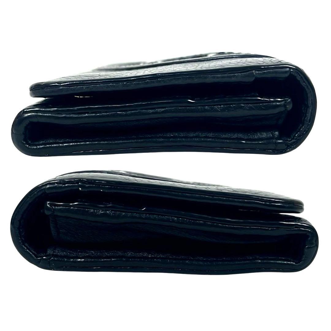 トリーバーチ　長財布　デカロゴ！　二つ折りウォレット　本革　極美品　ブラック