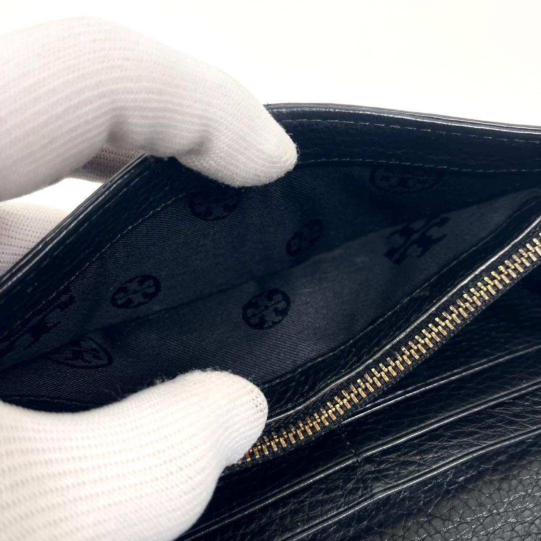 トリーバーチ　長財布　デカロゴ！　二つ折りウォレット　本革　極美品　ブラック