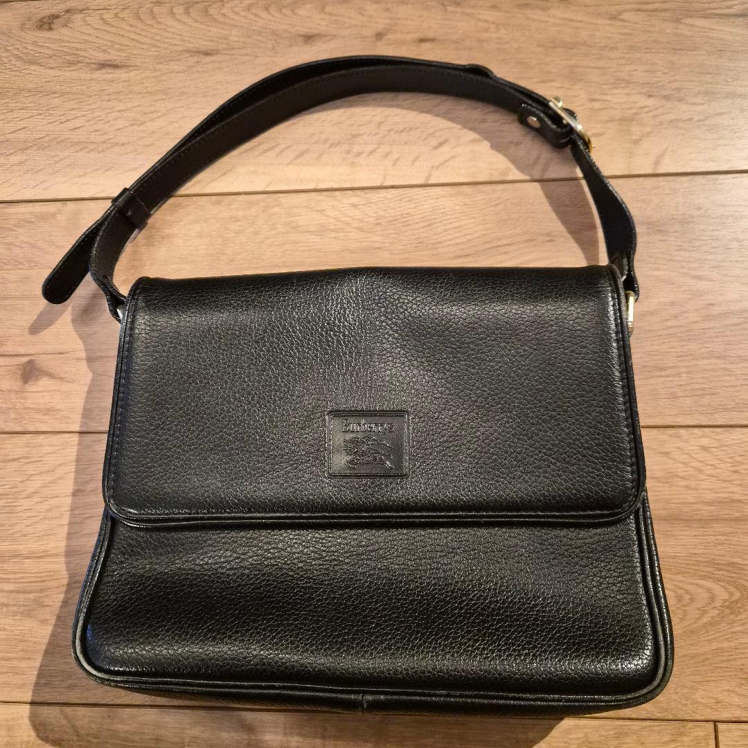 Burberry 黒 レザー ショルダーバッグ