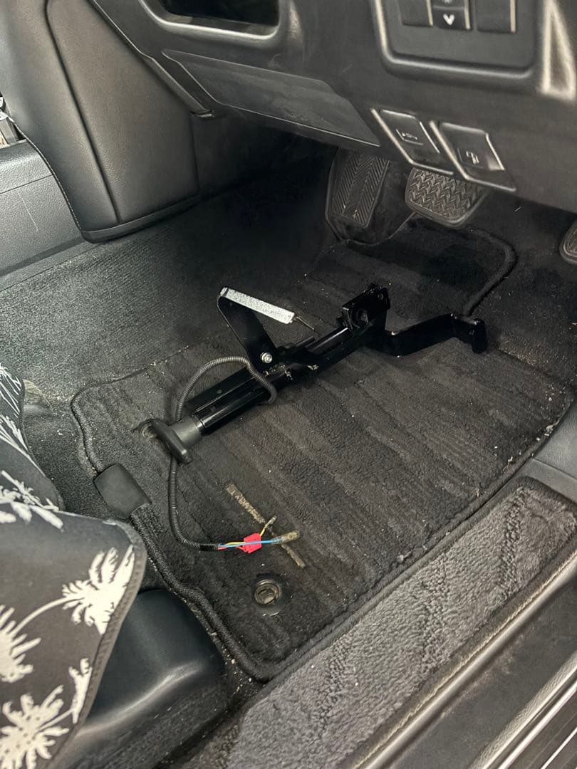 ブレーキロックジャパン　150プラド　ガソリン車用