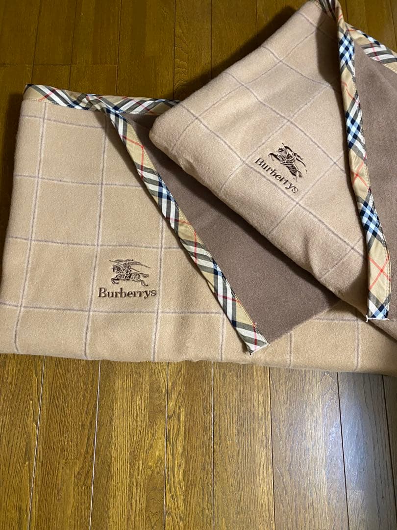 お値下げ！未使用品‼️Burberrys 厚手毛布 毛100% 2枚セット　極暖‼️