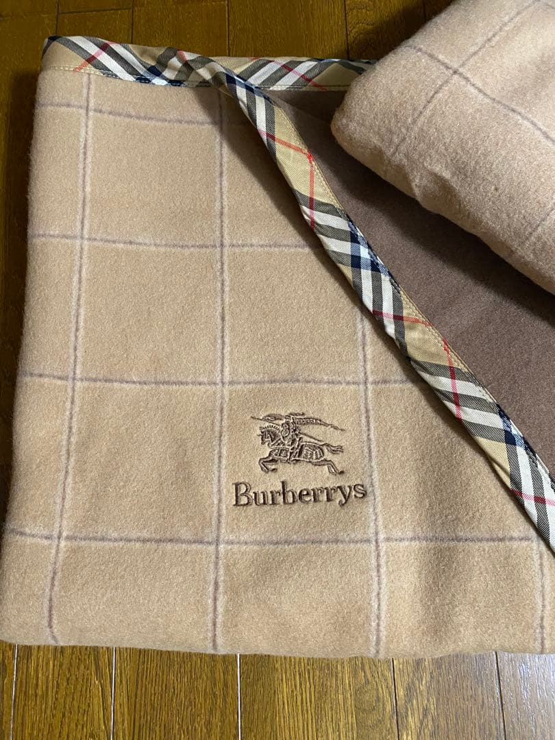 お値下げ！未使用品‼️Burberrys 厚手毛布 毛100% 2枚セット　極暖‼️