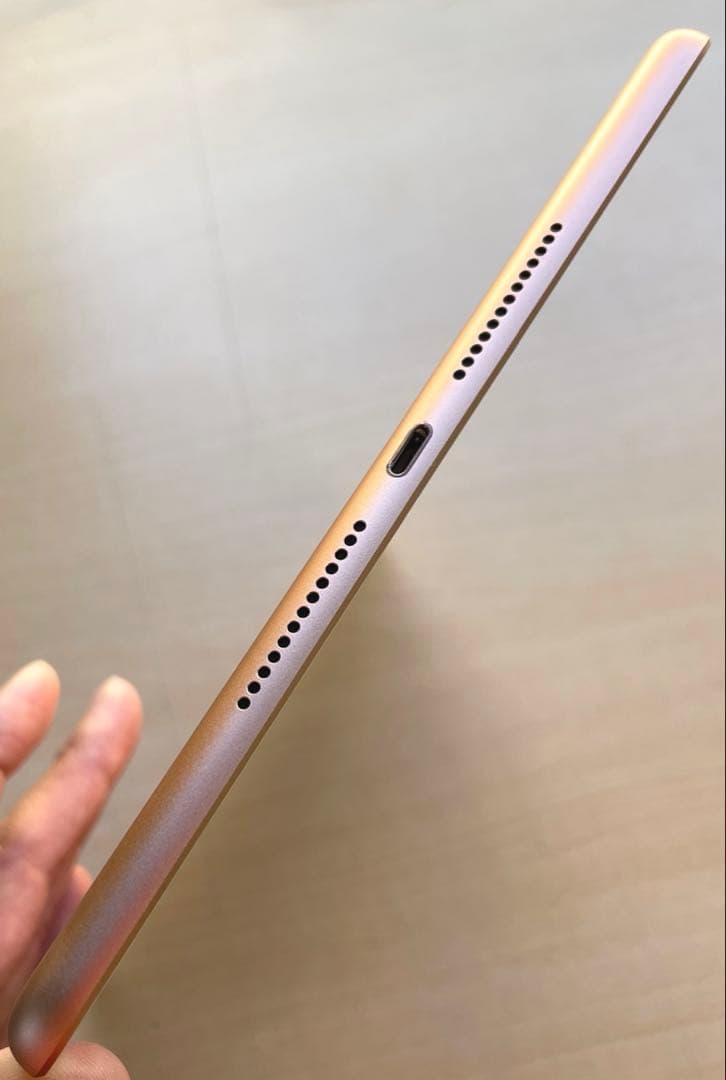 iPad 第7世代　A2197 Wi-Fi　ゴールド　128GB 美品 #2