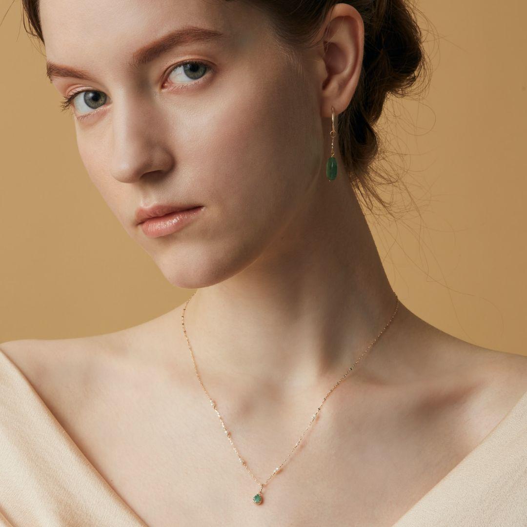 アガット agete K10ゴールド エメラルドリバーシブルチャーム ネックレス