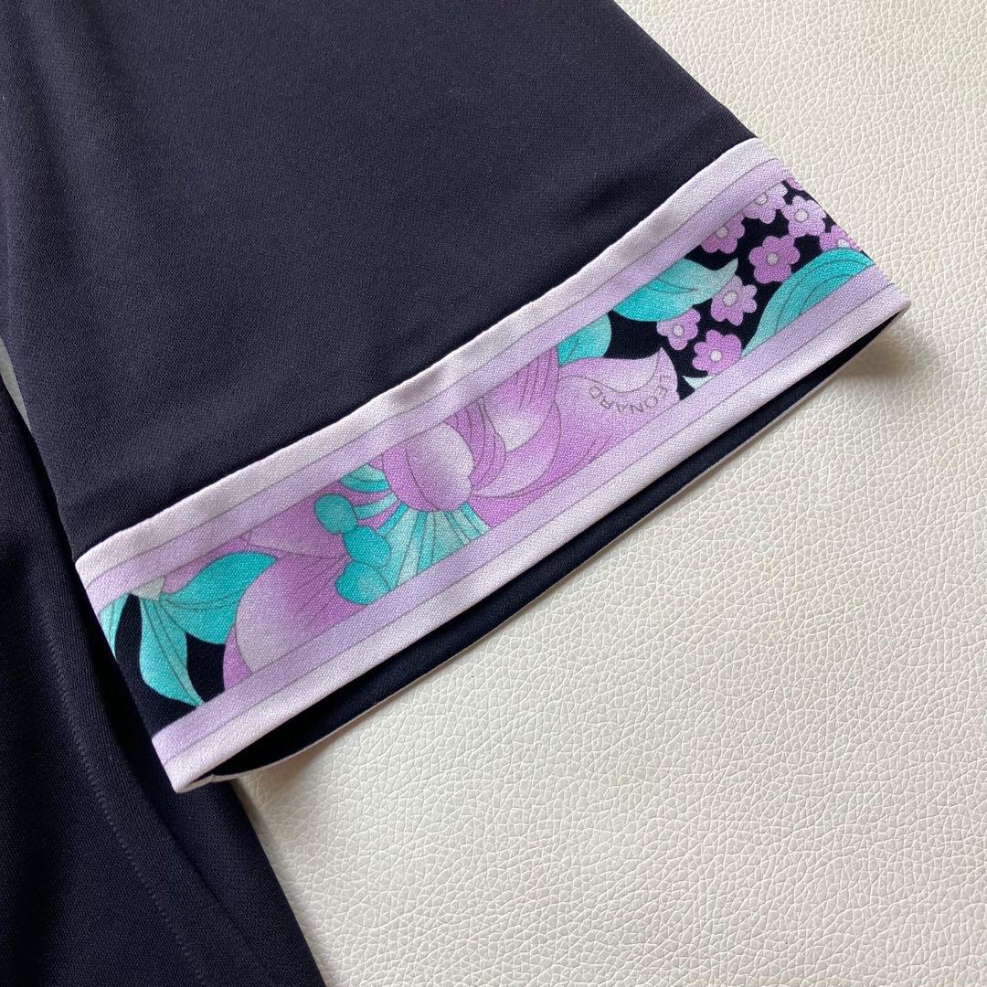 近年美品　レオナール 大きいサイズ44 チュニック　カンカン　花柄