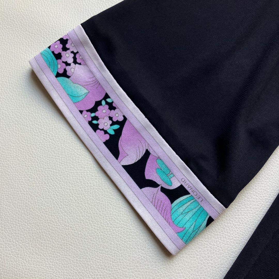 近年美品　レオナール 大きいサイズ44 チュニック　カンカン　花柄