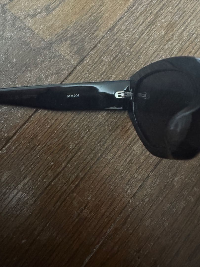 完売GENTLE MONSTER ×マルジェラコラボサングラス