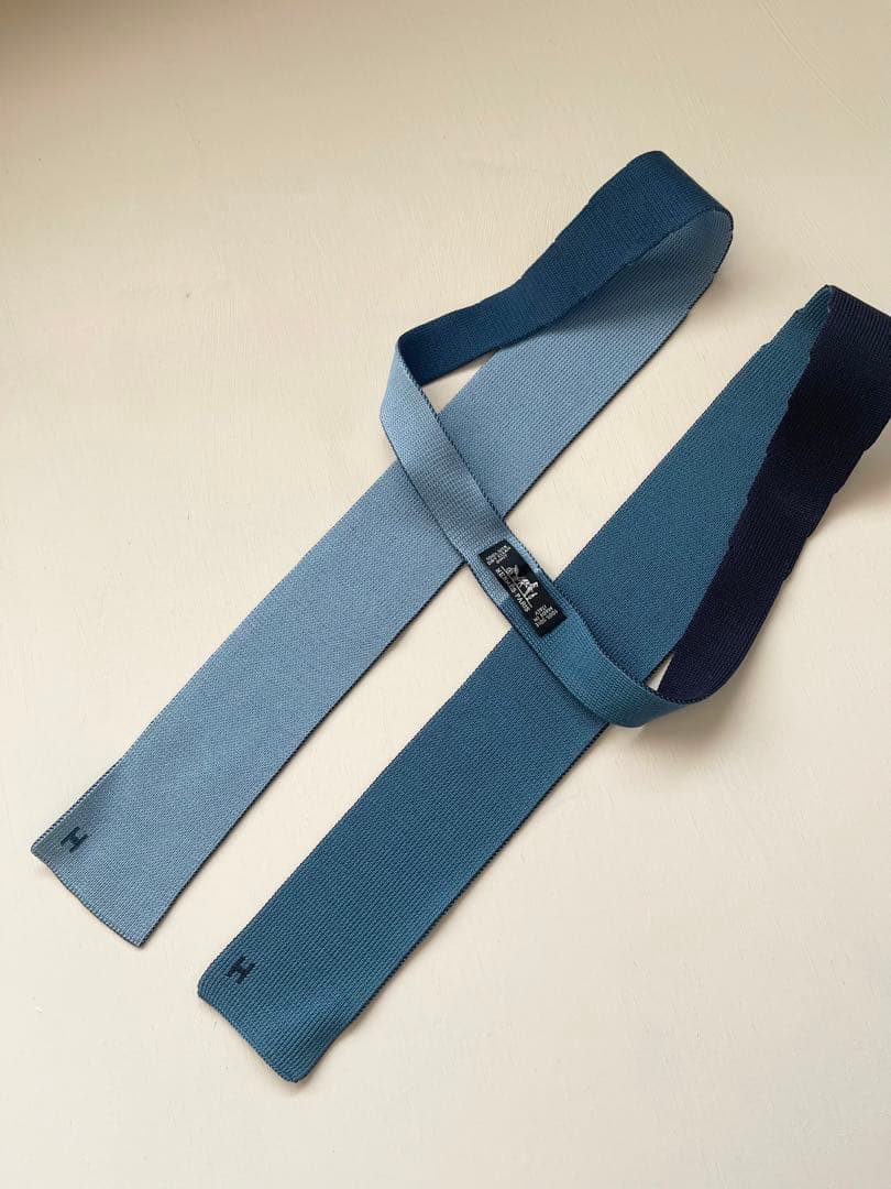 エルメス ニットタイ シルク リバーシブル ネイビー×ブルー