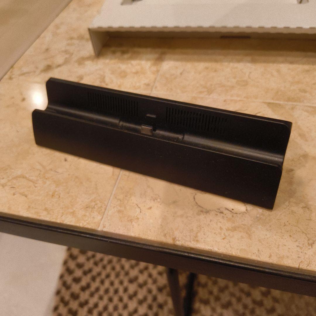 Nintendo Switch 本体 グリーン・ピンク　付属品完備　初期化済み