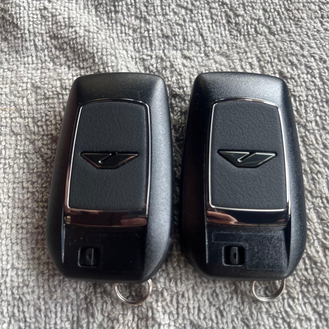 『未使用』40系ヴェルファイア 5つボタンスマートキー 2個セット