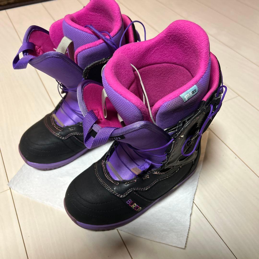 【週末限定値下げ！】女性用　スノーボードブーツ 黒/紫　BURTON