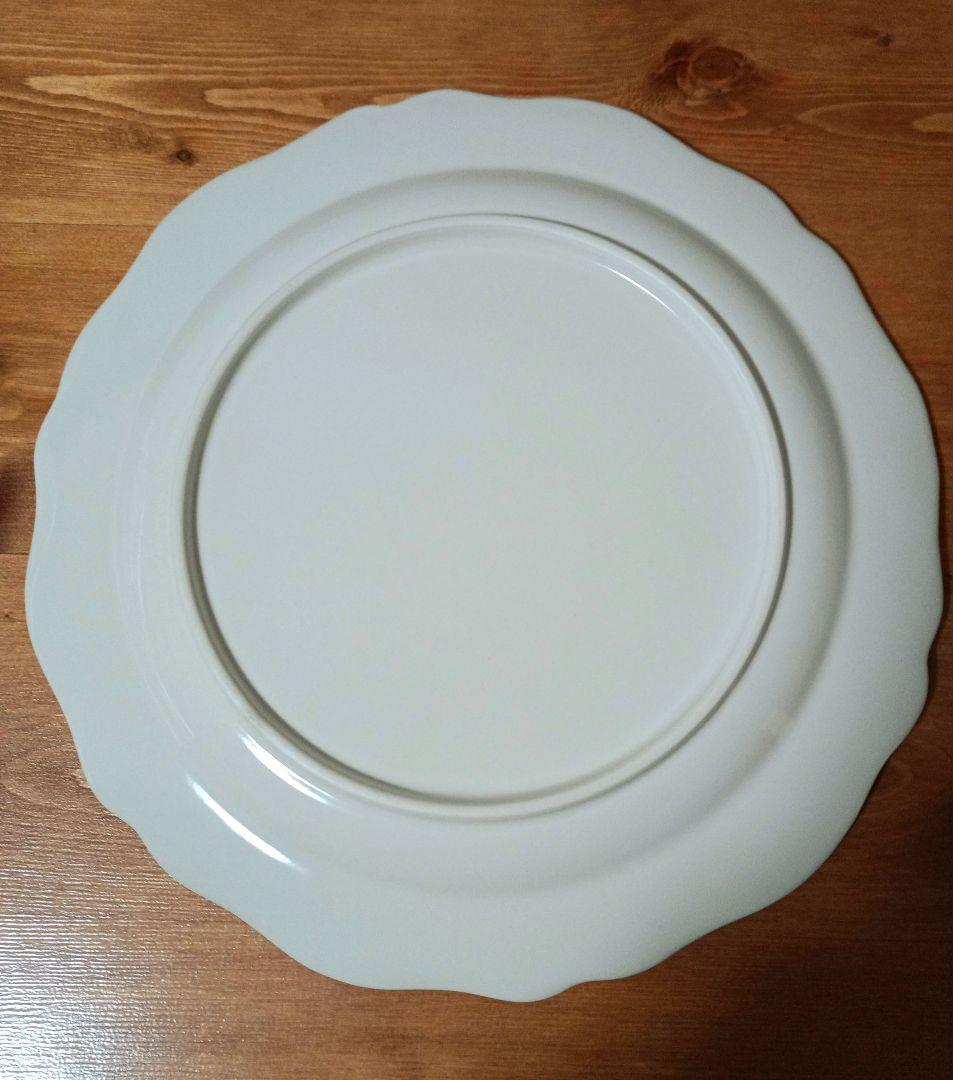 新品　石川隆児 フラワーリム プレート ホワイト