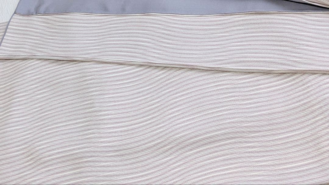 【らこまる】小紋　ストライプ　よろけ縞