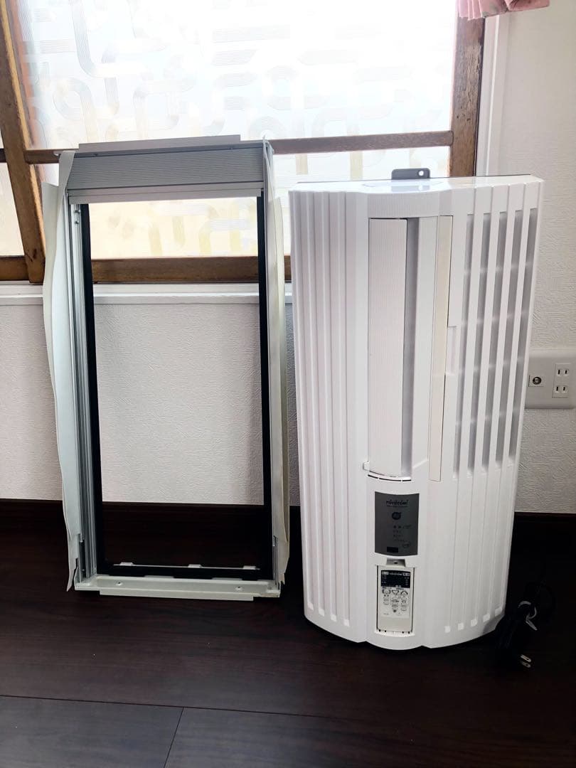 k-style 動作確認済みトヨトミ 窓用エアコン ホワイト リモコン付き