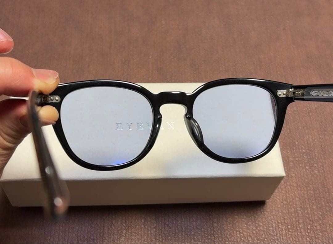 EYEVAN アイヴァン・カラーレンズ ライトブルー【美品】