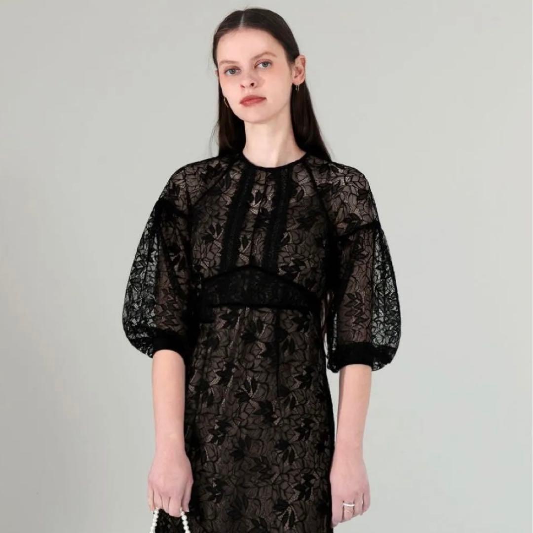 【極美品】Leja レジャ 刺繍花柄総レースマーメイドタイトワンピース ブラック