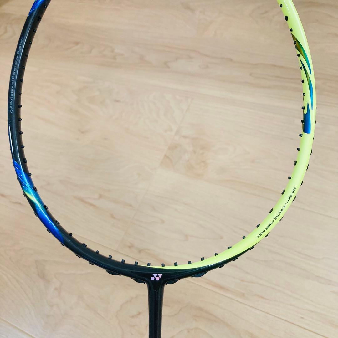 【匿名配送】★超美品★ASTOROX77 YONEX 4u G5 廃盤カラー