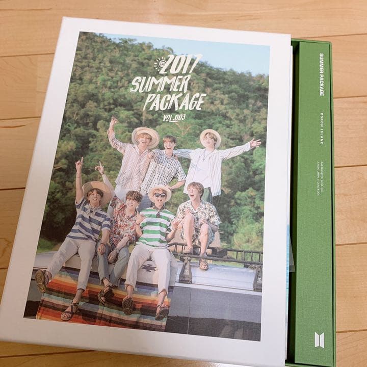 BTS summer package 2017 (グクver.)