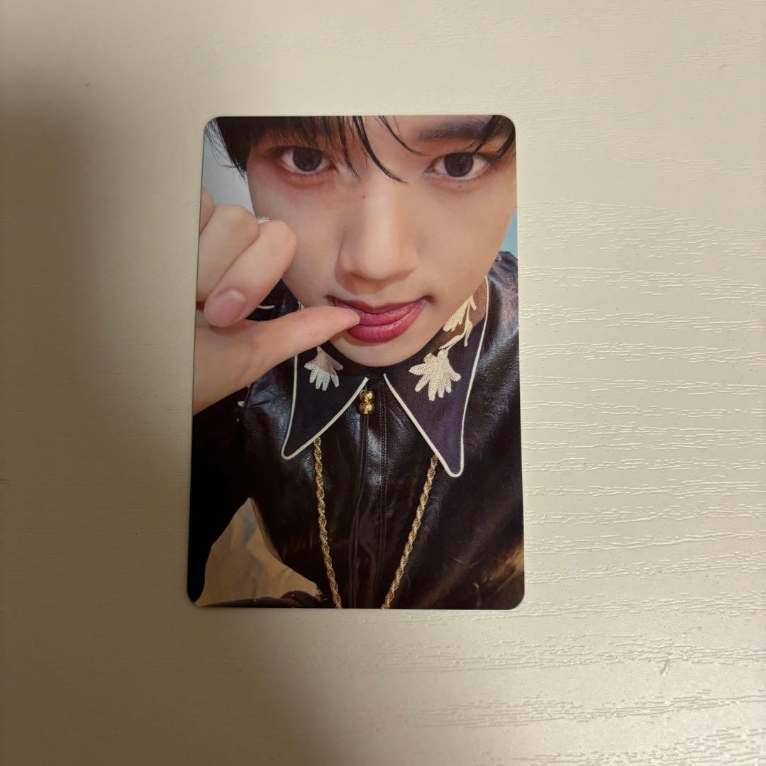 ZB1 ゼベワン ユジン HELLO チェキ トレカ 特典 ポスカ 封入 渋谷