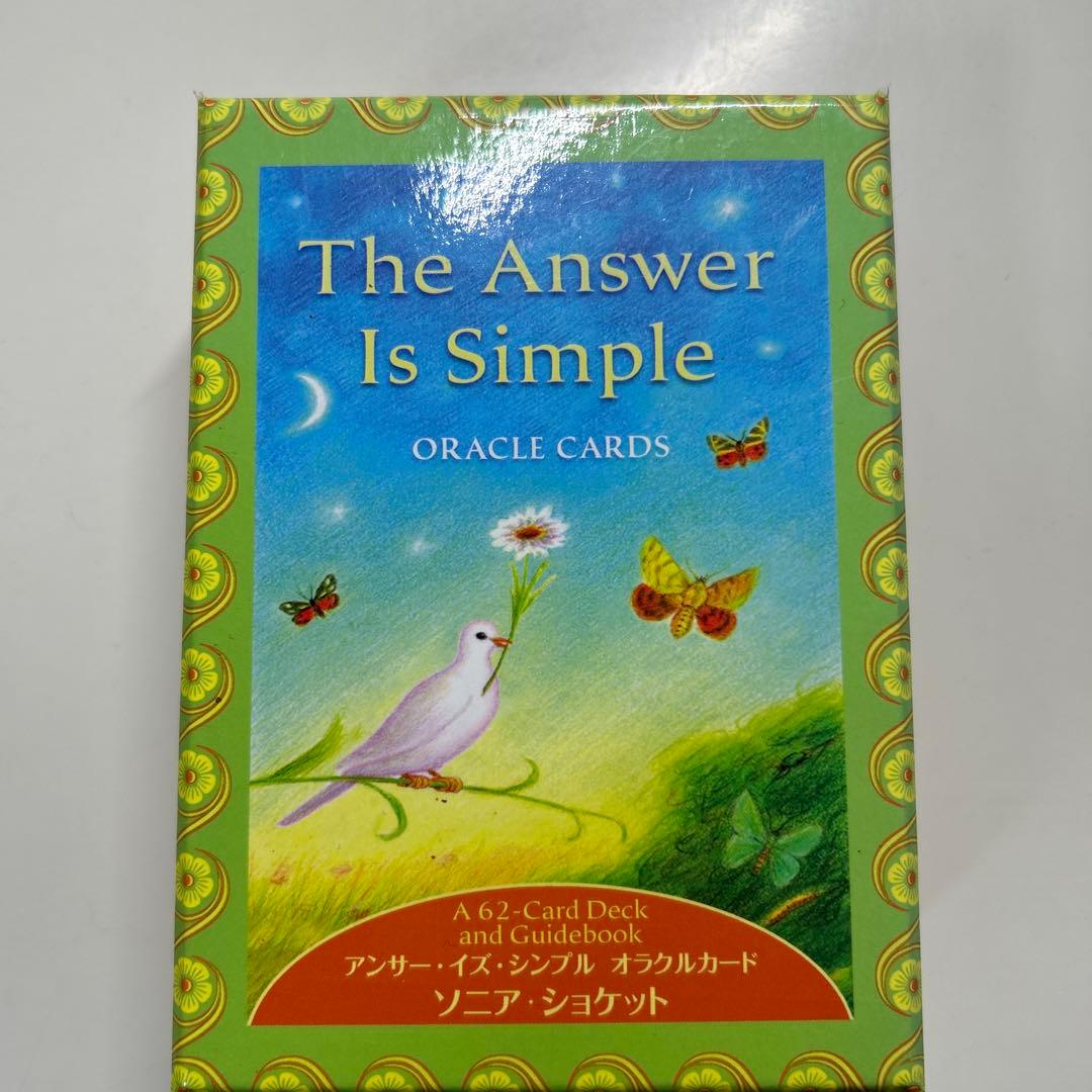 絶版　The Answer Is Simple Oracle Cards