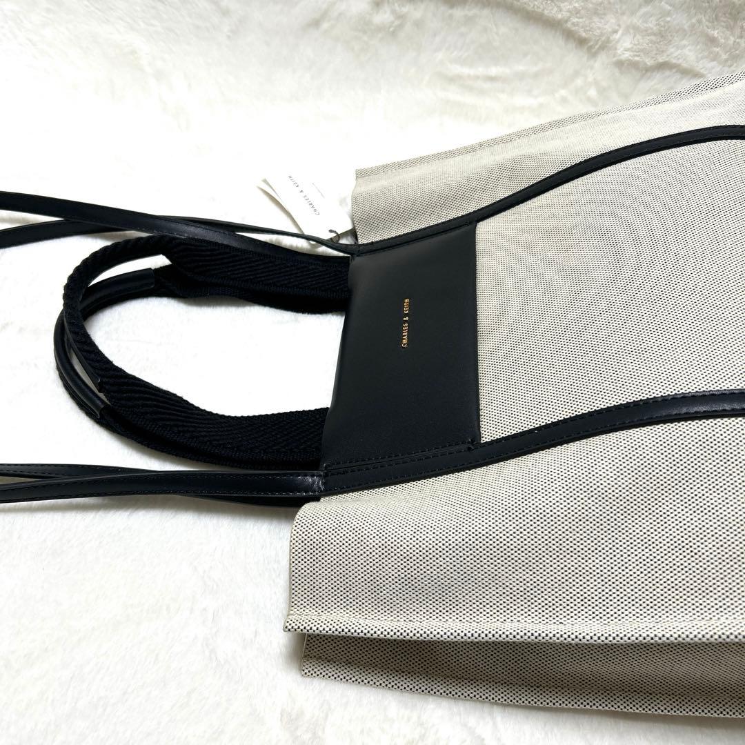 ✨値引き✨チャールズアンドキース シャリア ラージダブルハンドル　トートバッグ