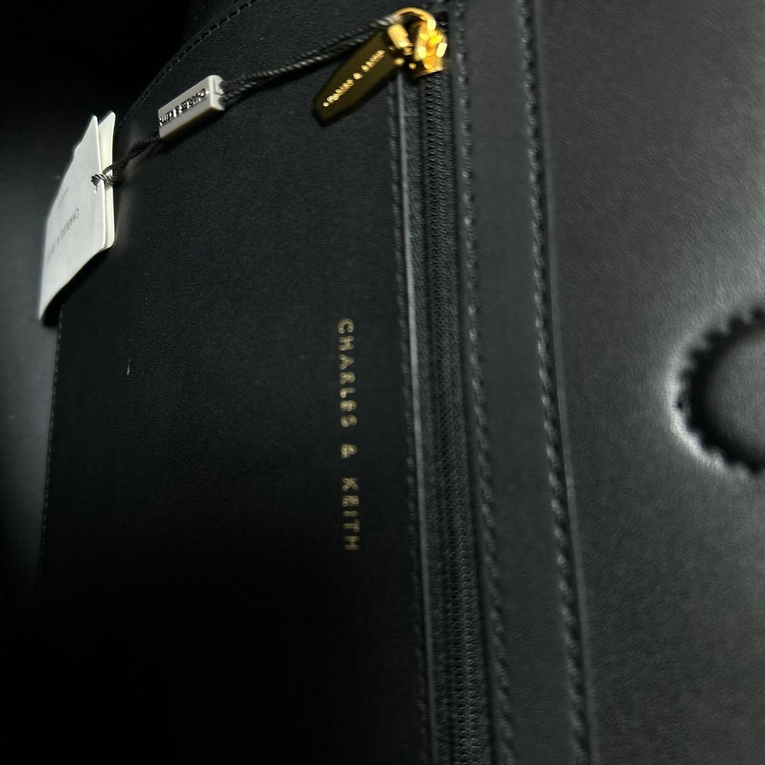 ✨値引き✨チャールズアンドキース シャリア ラージダブルハンドル　トートバッグ