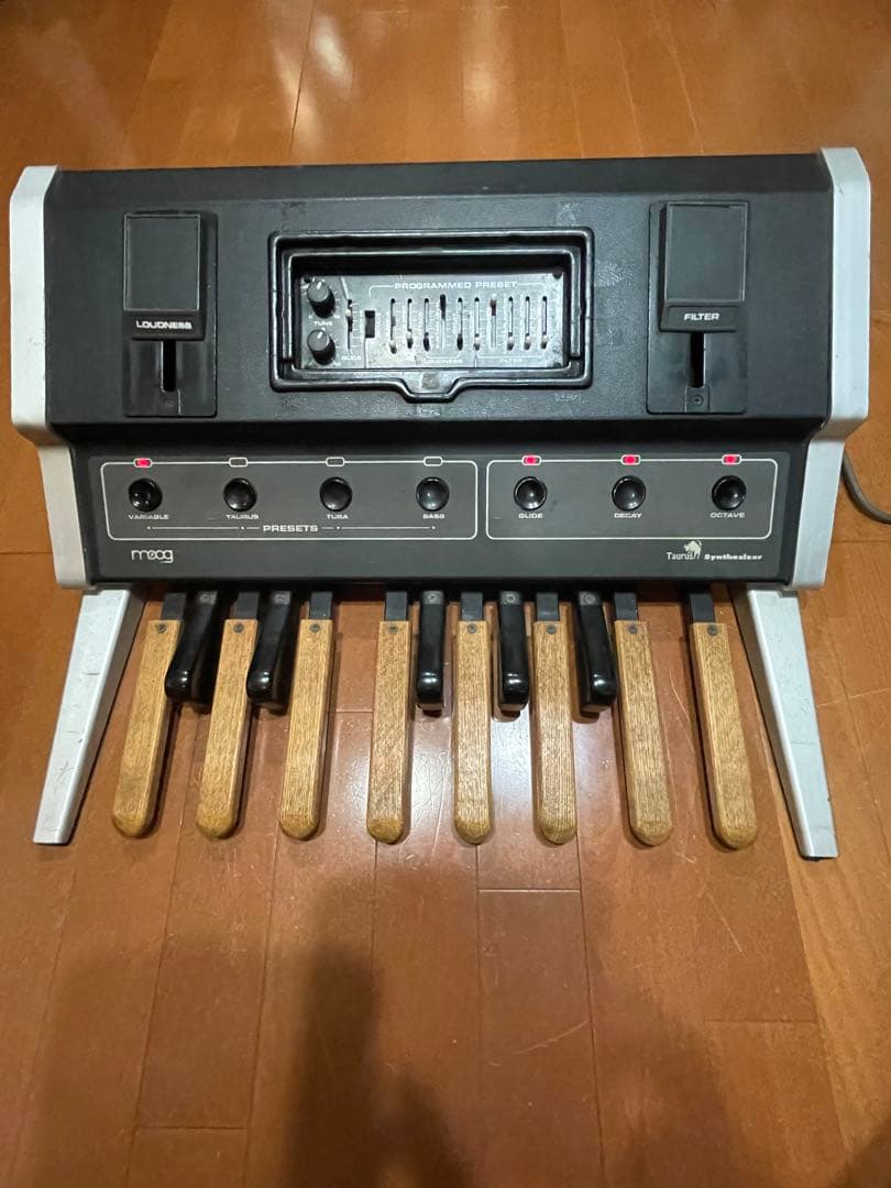 ムーグ タウラス I （ベースペダルシンセ）