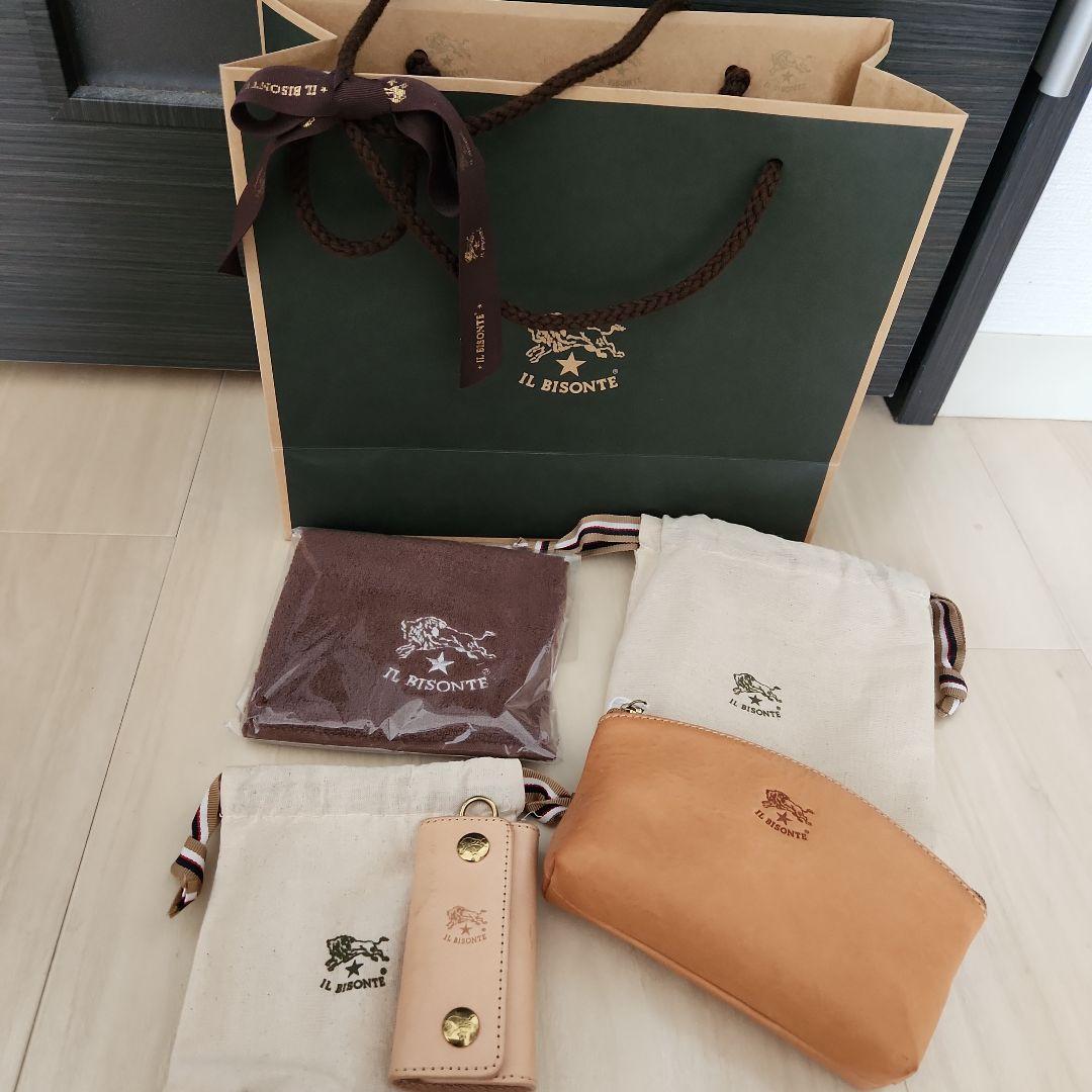 IL BISONTE キーケース、ポーチ、ハンカチセット 紙袋付き