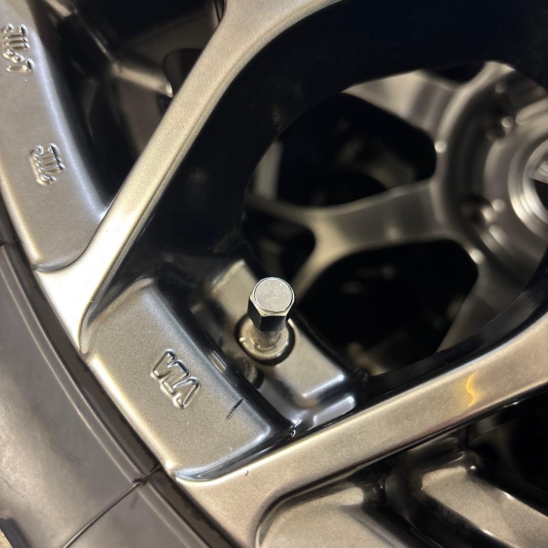 Essex EM 18インチ　yu