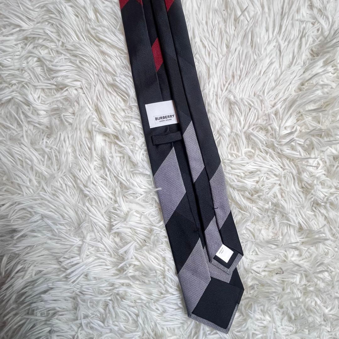 【極美品】Burberry バーバリー ネクタイ 現行タグ ノバチェック シルク