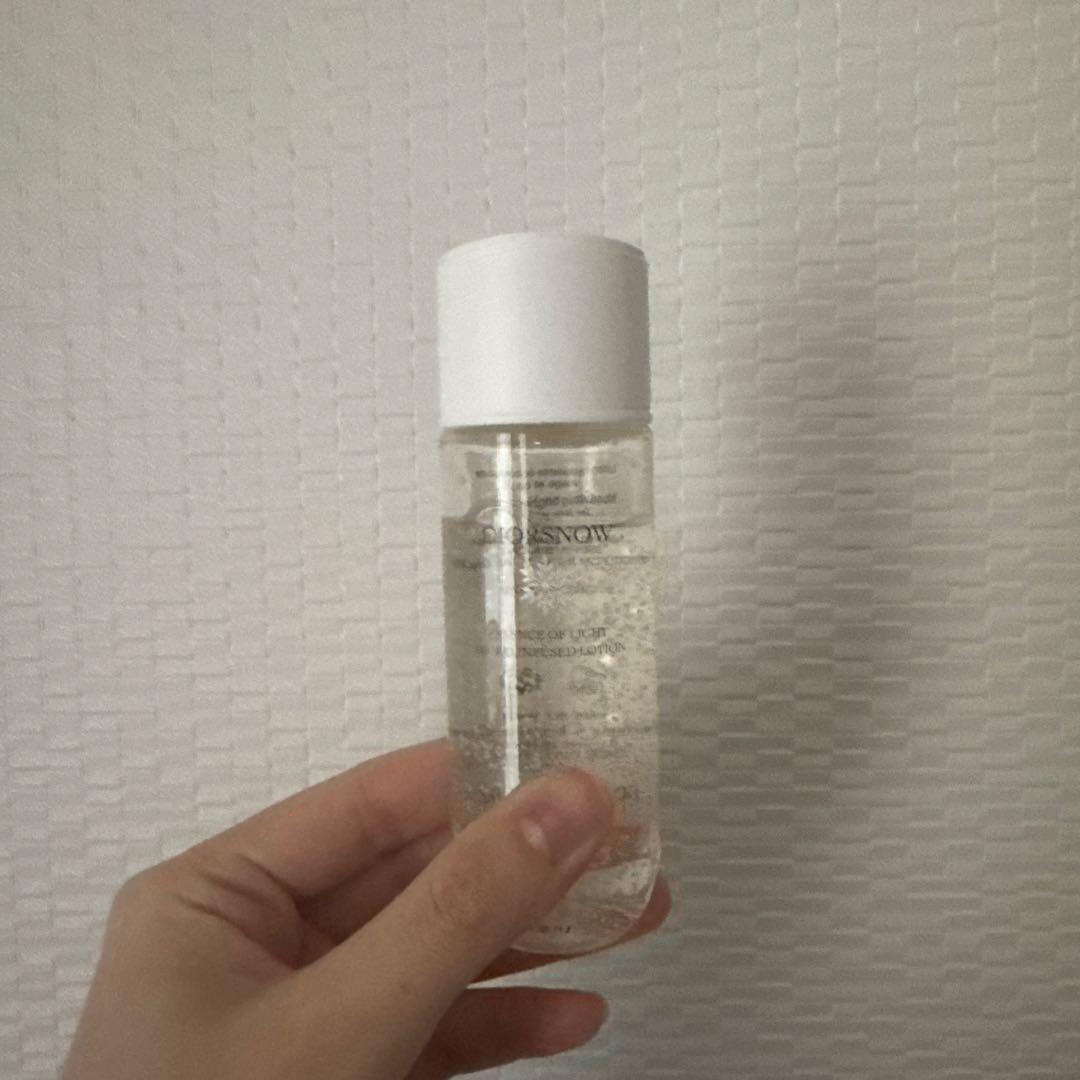 DIOR スノーエッセンスオブライト　スキンケアセット