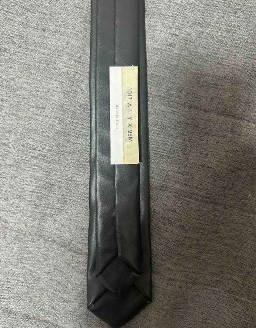 【最終値下げ】1017 ALYX 9SMレザーネクタイ