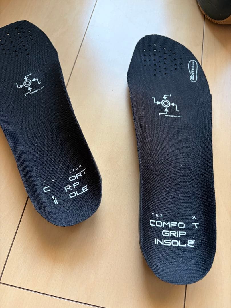 【未使用品】SALOMON LAUNCH スノーボードブーツ