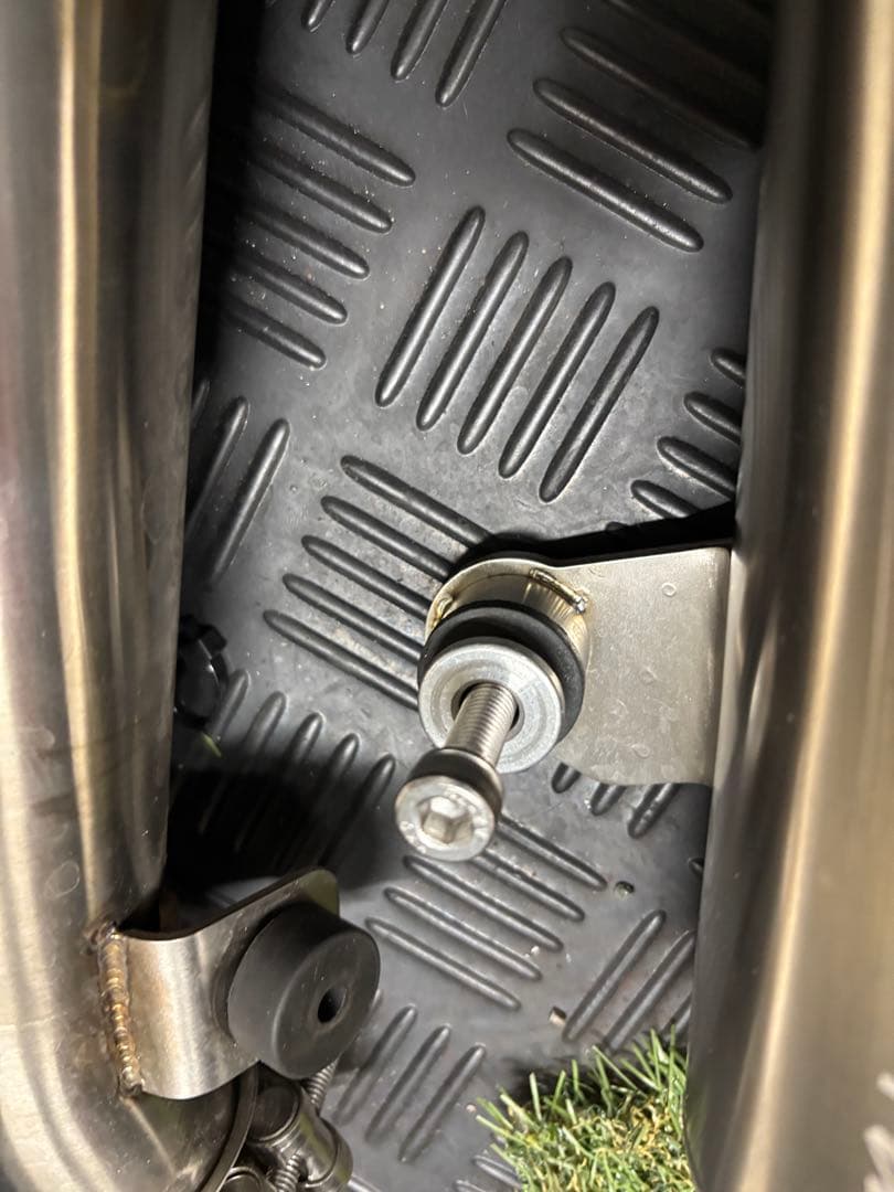 Motone マフラー SATURN V 空冷 Bonneville T100