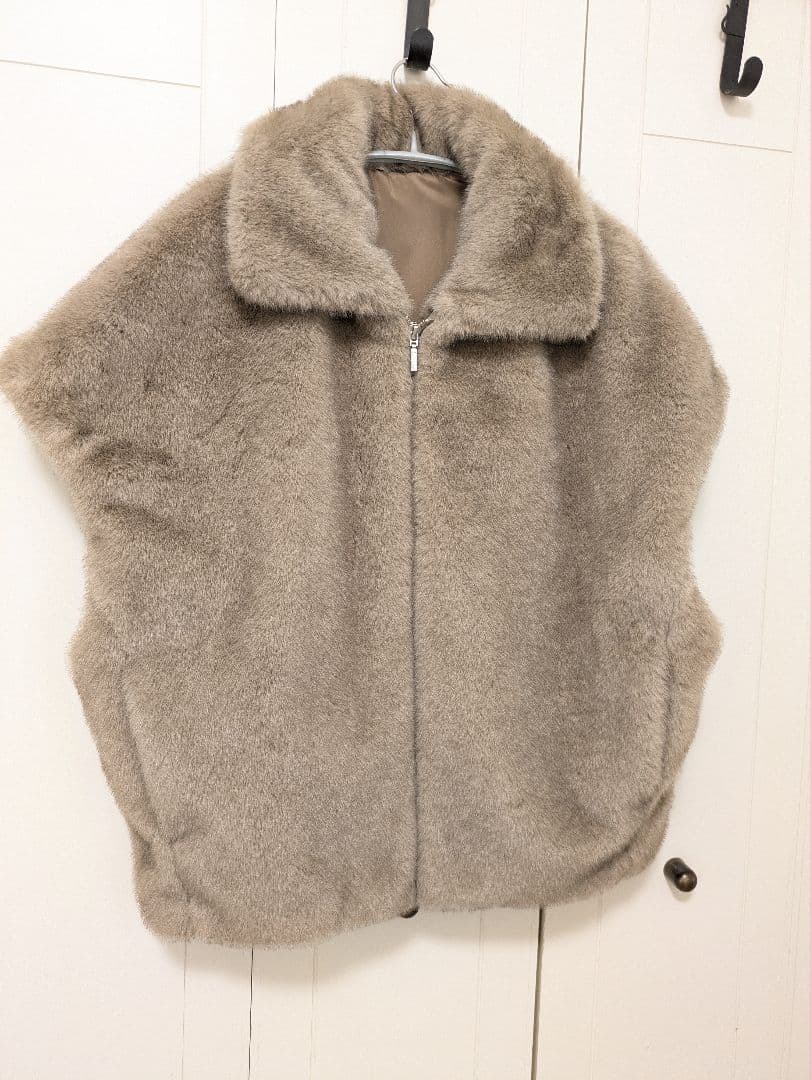 グレディブリリアン、シードレイクエコファー襟付きベスト