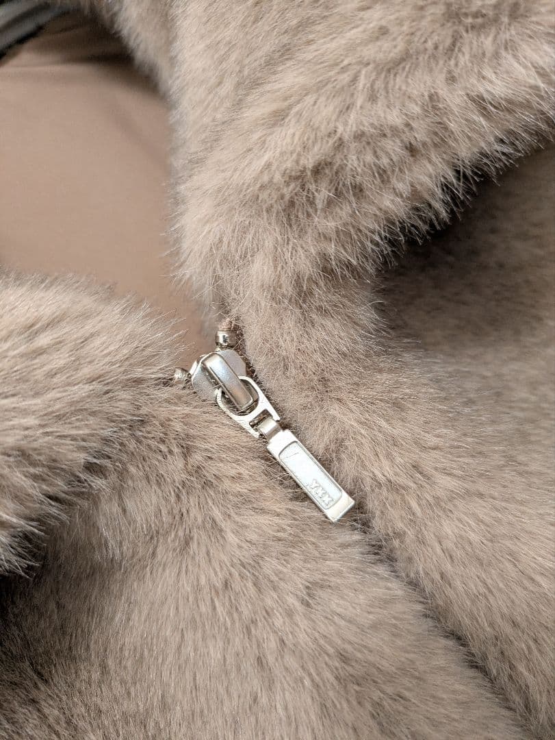 グレディブリリアン、シードレイクエコファー襟付きベスト