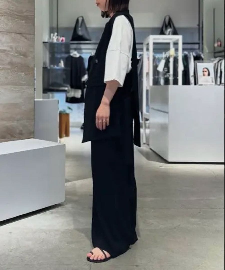 ENFOLD CACHE-COEUR OPEN VEST 38 黒