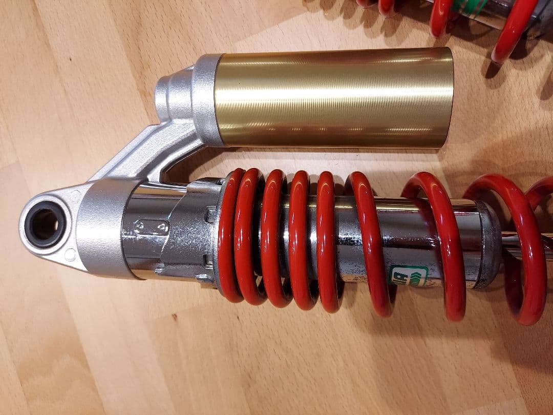 cb400sf　nc39　純正リアサスペンション