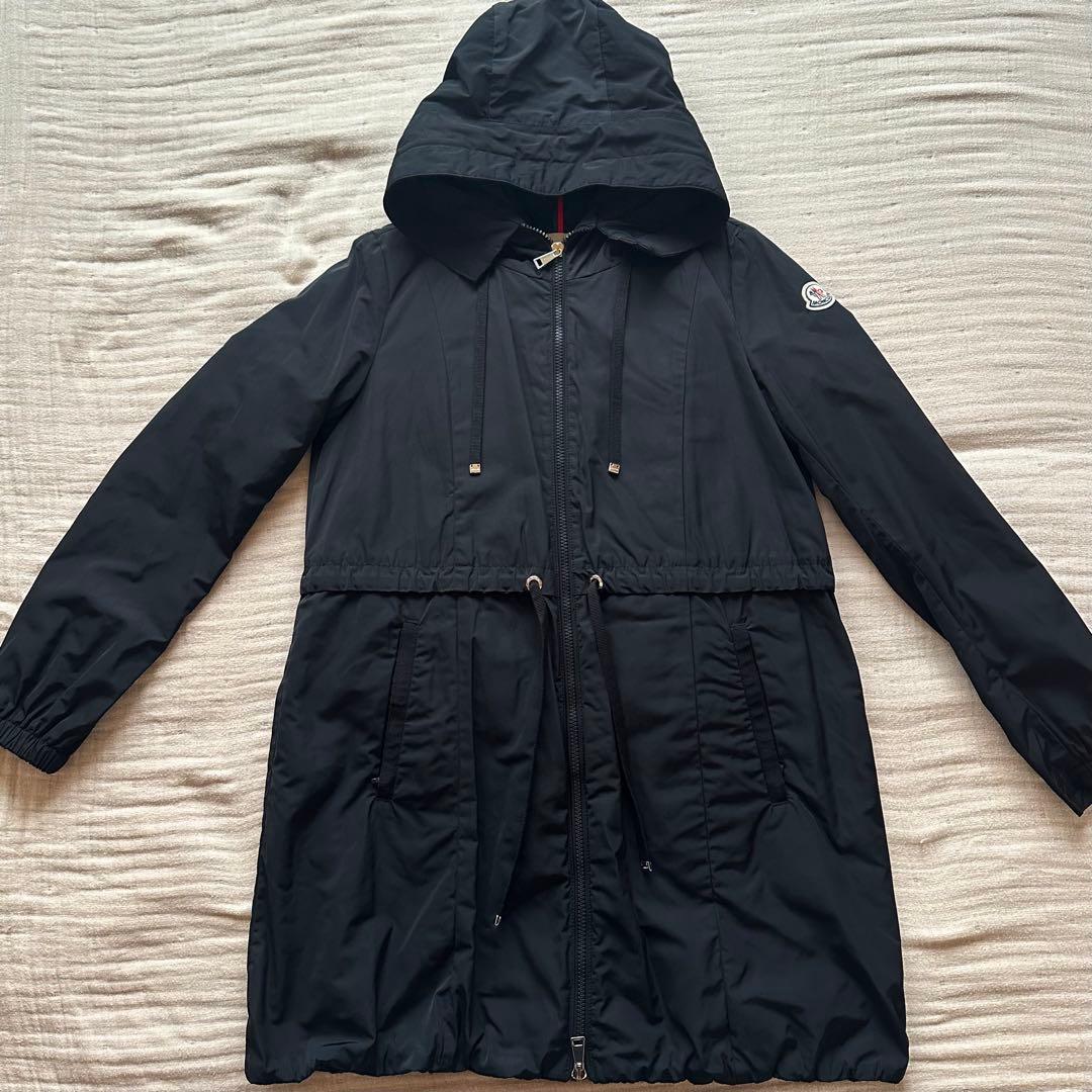 正規店購入　モンクレールTOPAZE 新品同様