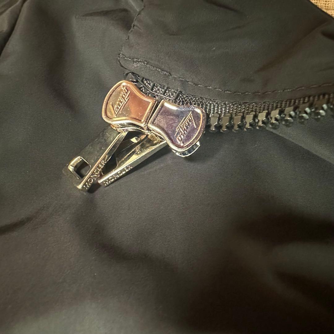 正規店購入　モンクレールTOPAZE 新品同様