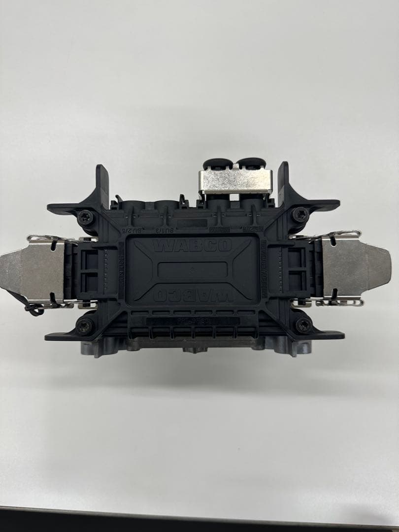 新品　未使用　WABCO ワブコ　トレーラー用ABS EBS モジュレーター