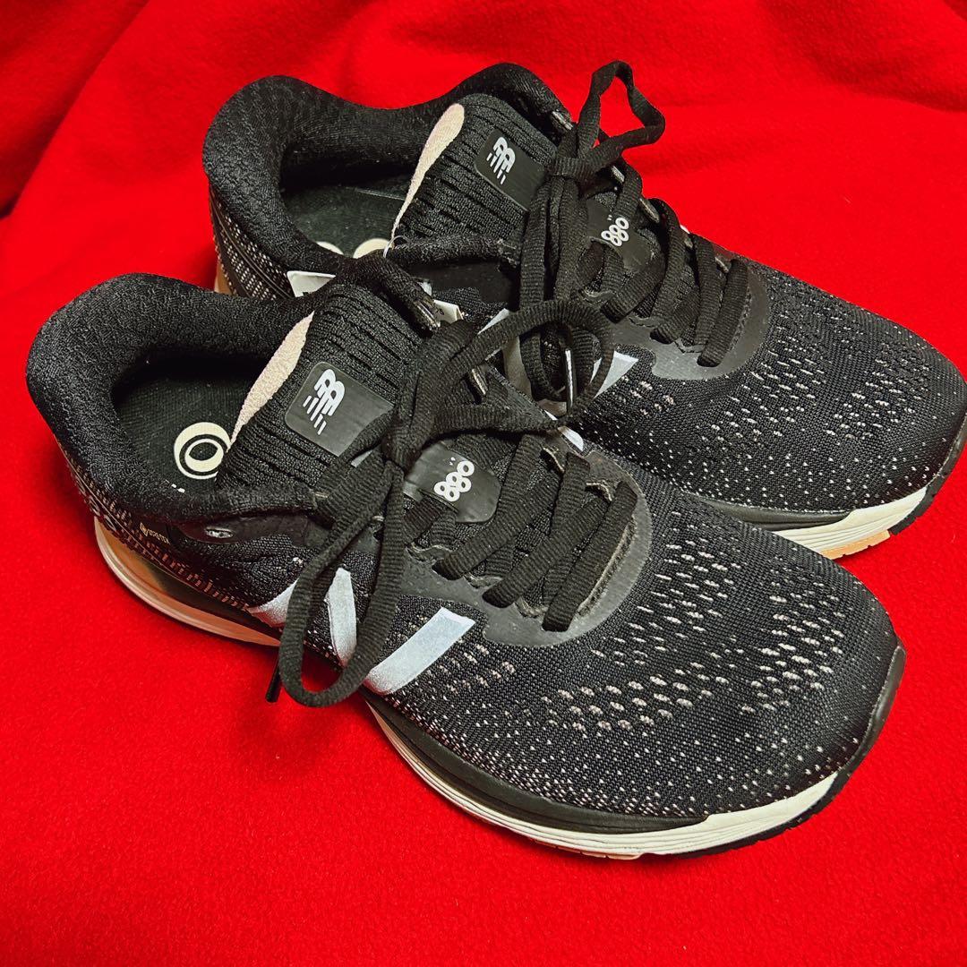 GALA新品 ニューバランス M880V9 ゴア スニーカー 23.5cm