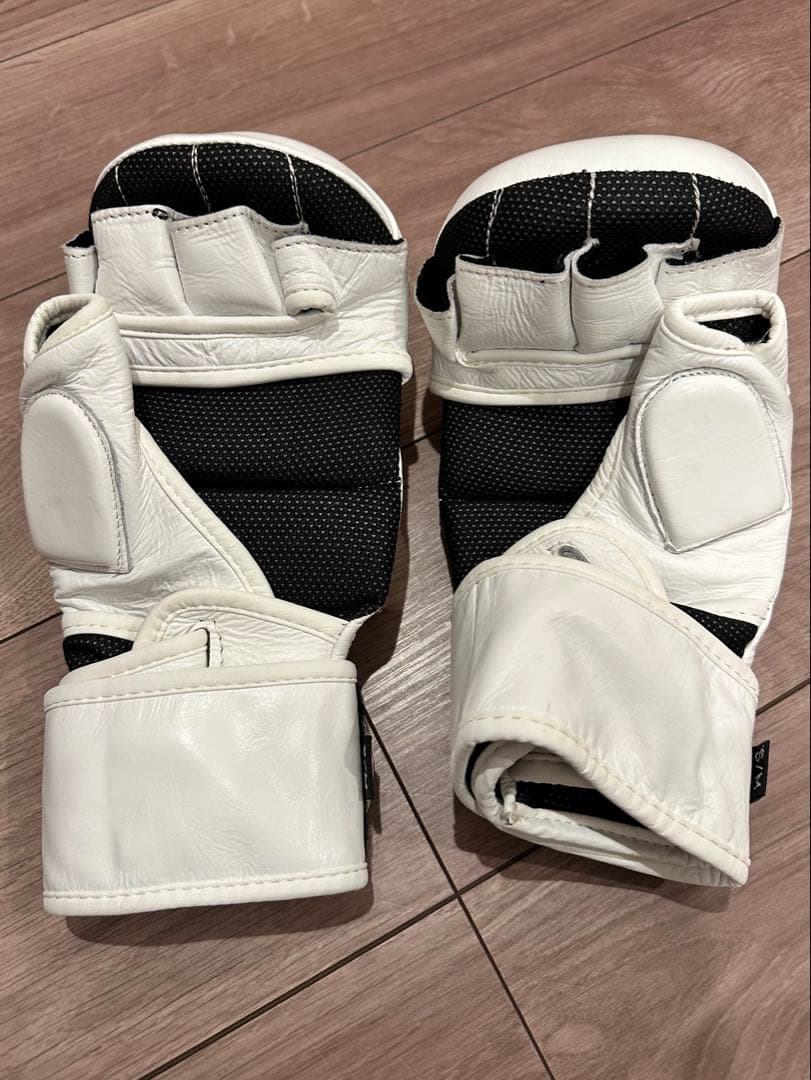 DYNASTY Diamond Pro MMA グローブ S/M ホワイト 新品